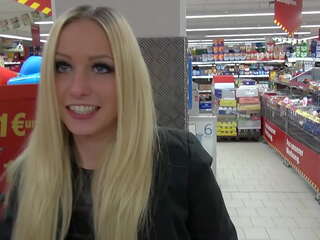 Lucy Cat Fucking in Supermarket - adult clip Im Supermarkt - Public