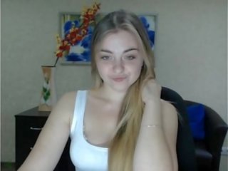 [HottestWebcams.xyz] Amazingly swell Teen On Webcam