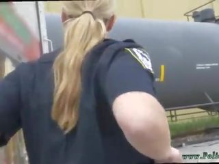 Black milf cop sex clip films Black suspect taken on a raunchy ride